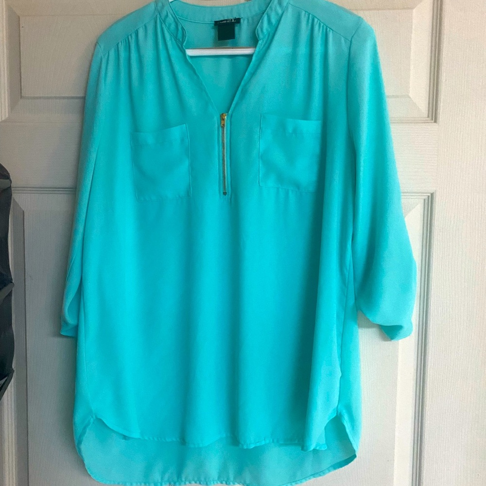 Rue 21 Zip top